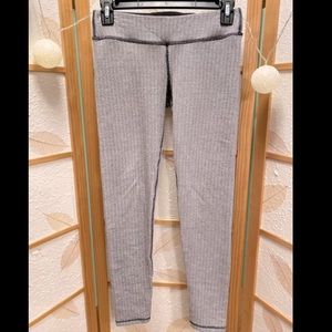 Ivivva herringbone leggings